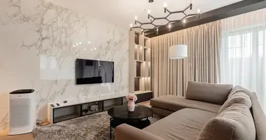 Apartamento 4 habitaciones en Varsovia, Polonia