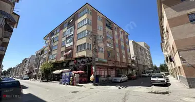 Mieszkanie 4 pokoi w Odunpazari, Turcja