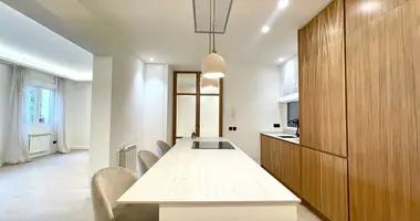 3 bedroom apartment in Madrid, Spain