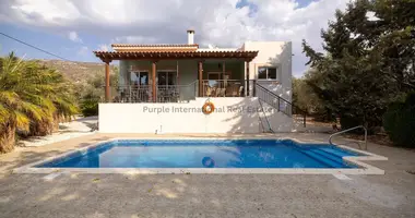 Villa en Steni, Chipre