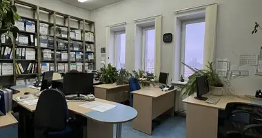 Büro 76 m² in Minsk, Belarus