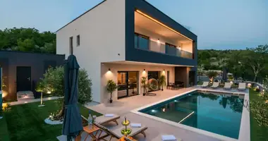 4 bedroom house in Makarska, Croatia