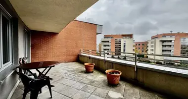 Mieszkanie 2 pokoi w Poznań, Polska