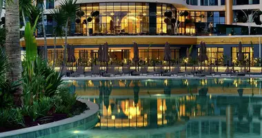 5 bedroom apartment in Muratpasa, Turkey