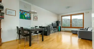 Wohnung 4 zimmer in Hauptstadt Prag, Tschechien