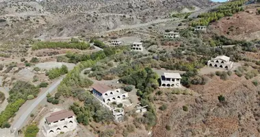 De inversiones en Agia Varvara, Chipre