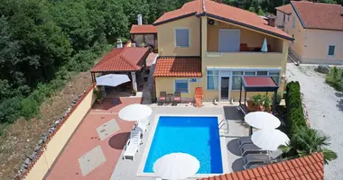 Hôtel 280 m² dans Grad Porec, Croatie