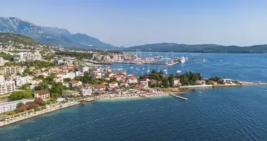 Office 47 m² in Tivat, Montenegro