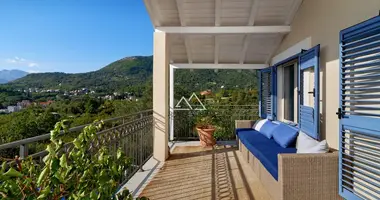 Villa 2 chambres dans Skaljari, Monténégro