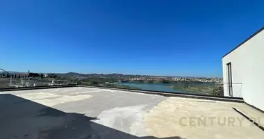 Ático Ático 4 habitaciones en Farke e Vogel, Albania