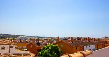 Apartamento 4 habitaciones en San Pedro Alcantara, Španjolska