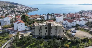 2 bedroom apartment in Okrug Gornji, Croatia