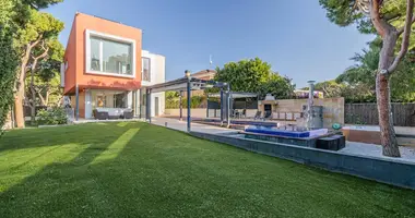 Villa en Gava, Španjolska