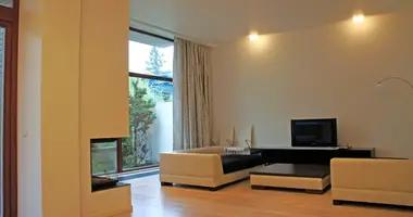 Maison 6 chambres dans Jurmala, Lettonie
