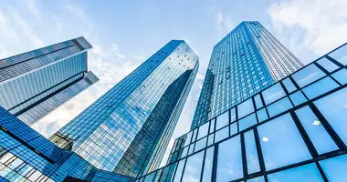 30-storey office building for sale in Bangkok, Thailand. Near BTS Ekkamai 600 meters dans Bangkok, Thaïlande