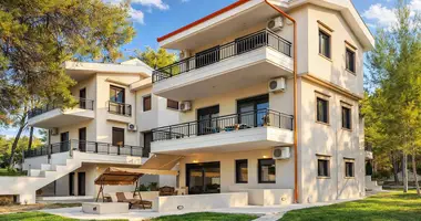 Villa 6 zimmer in Neos Marmaras, Griechenland