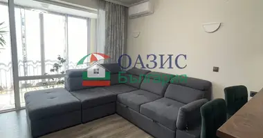 Квартира 3 комнаты в Святой Влас, Болгария