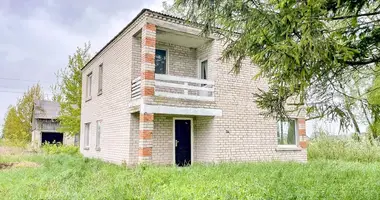 Dom w Unciszki, Litwa