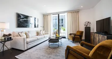 3 bedroom apartment in London, United Kingdom