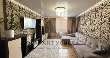 3 room apartment in Muchaviecki sielski Saviet, Belarus