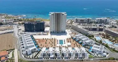 Квартира 3 спальни в Лакатамия, Кипр