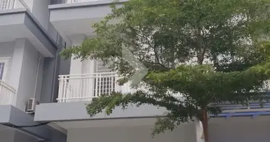 Villa 4 zimmer in Sangkat Roluoh, Kambodscha