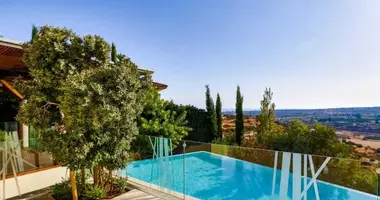 Villa 5 bedrooms in Erimi Municipality, Cyprus