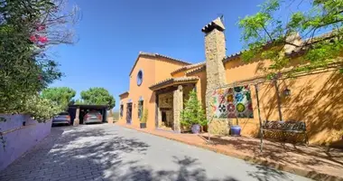 Villa in Abadin, Spanien