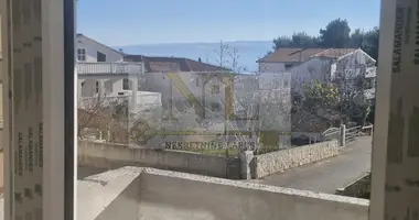 Квартира 2 спальни в Okrug Gornji, Хорватия