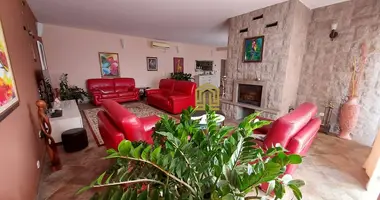 Дом 4 спальни в Будва, Черногория