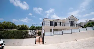 Villa 3 bedrooms in Peyia, Cyprus