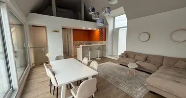 Квартира 3 комнаты в Познань, Польша