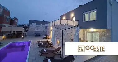 Maison 4 chambres dans Opcina Dezanovac, Croatie