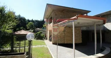 Villa 4 habitaciones en Lazzate, Italia