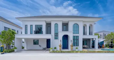 4 bedroom house in Bang Lamung Subdistrict, Thailand