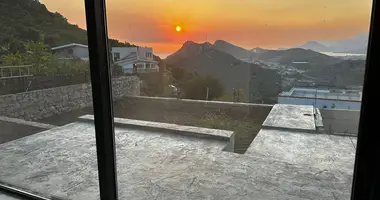Villa 3 zimmer in Dobra Voda, Montenegro