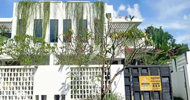 4 bedroom house in Sangkat Veal Sbov, Cambodia