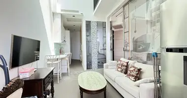 Condo 1 bedroom in Na Kluea, Thailand