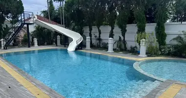 Casa 3 habitaciones en Huai Yai, Tailandia