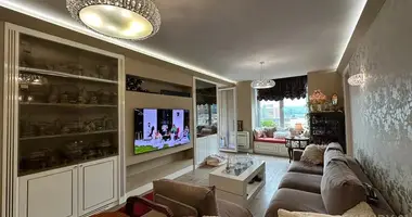 Квартира 3 комнаты в Тирана, Албания
