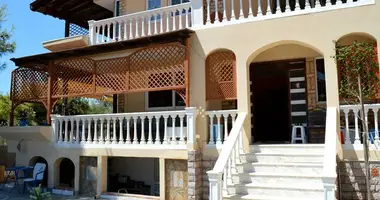 Villa in Kitsi, Griechenland