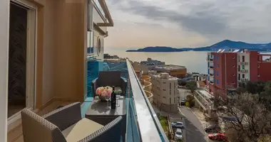Penthouse 2 bedrooms in Przno, Montenegro