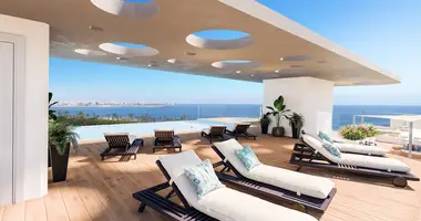 Apartamento 3 habitaciones en Torrevieja, Španjolska