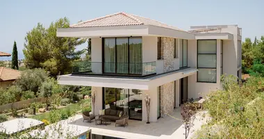 3 bedroom house in Kouklia, Cyprus