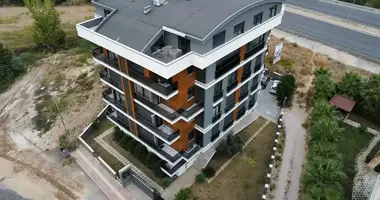 Mieszkanie 4 pokoi w Turcja