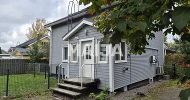 Дом в Helsinki sub region, Финляндия