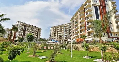 Mieszkanie 3 pokoi w Alanya, Turcja