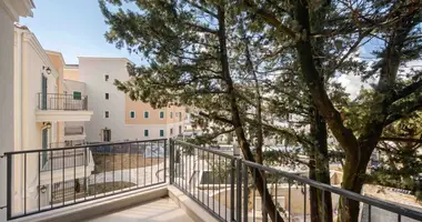 Apartamento 1 habitacion en Lustica, Montenegro
