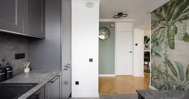 Wohnung 3 zimmer in Warschau, Polen