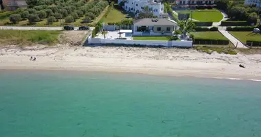 Villa en Polychrono, Grecia